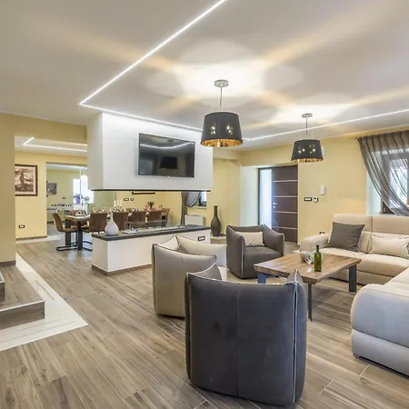 Lv Near Novigrad For 8 People & Children Playground Only 1,5 Km From