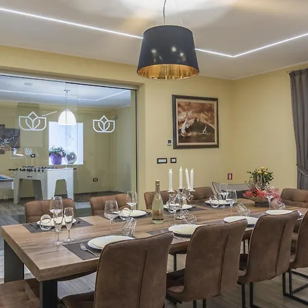 Lv Near Novigrad For 8 People & Children Playground Only 1,5 Km From Brtonigla